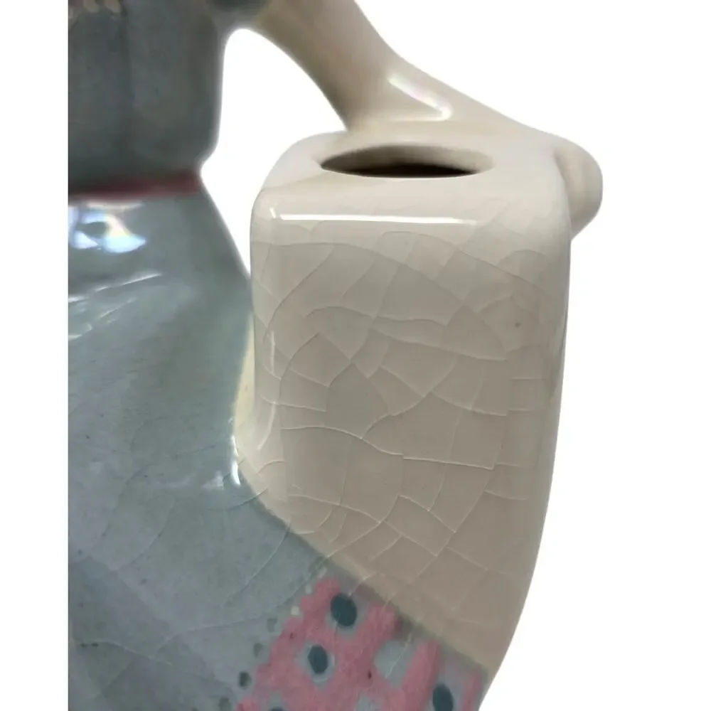 Vintage 1940s Weil Ware Lady Double Bud Vase #4028 California Pottery
